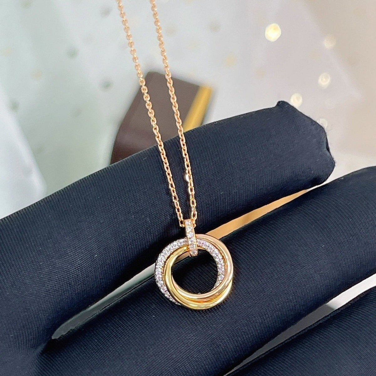 [⭐DORISW] TRINITY NECKLACE SILVER GOLD PINK GOLD DIAMONDS