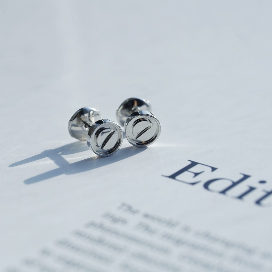 [⭐DORISW] LOVE EARRINGS SILVER 10MM