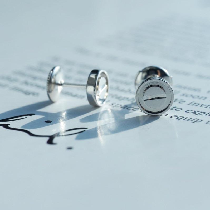 [⭐DORISW] LOVE EARRINGS SILVER 10MM