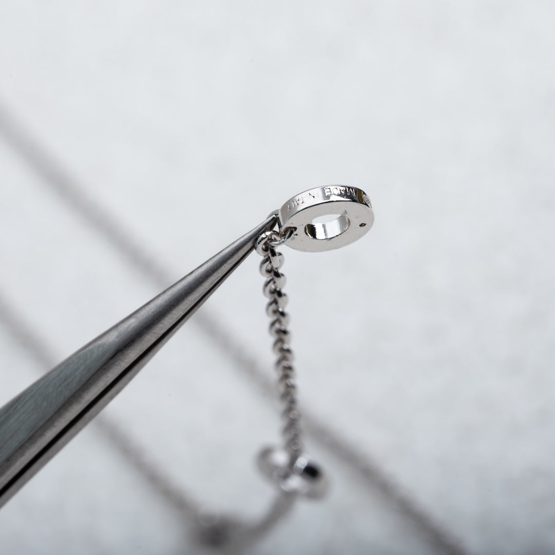 {
  "[⭐DORISW]PARENTESI NECKLACE SILVER": "[⭐DORISW]パレンテシ ネックレス シルバー"
}