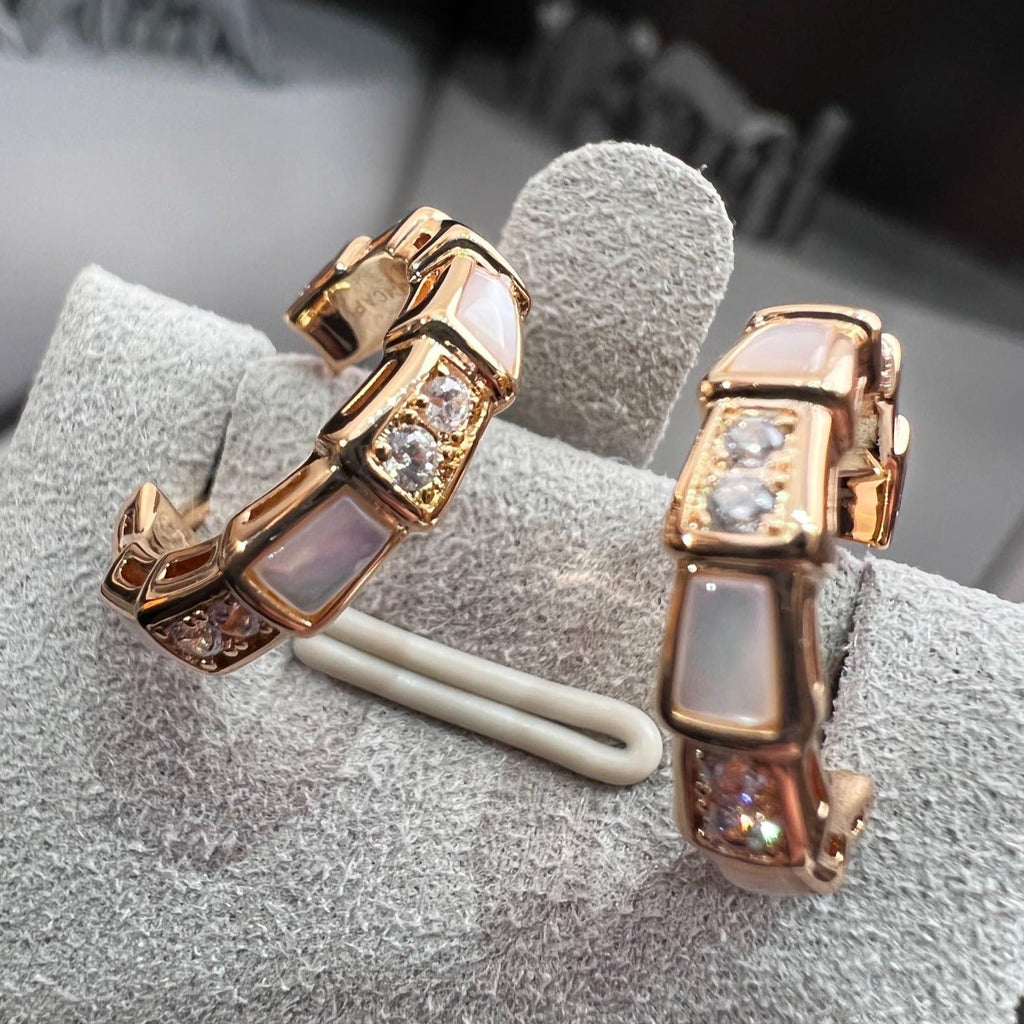 [⭐DORISW]SERPENTI OHRRINGE AUS ROSÉGOLD MIT PERLMUTT