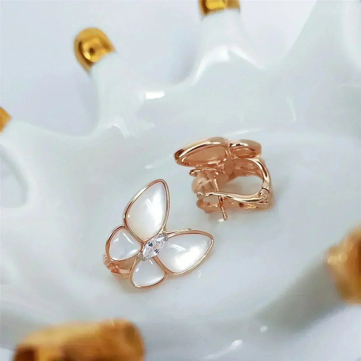 [⭐DORISW] バタフライモップ ダイヤモンドピアス