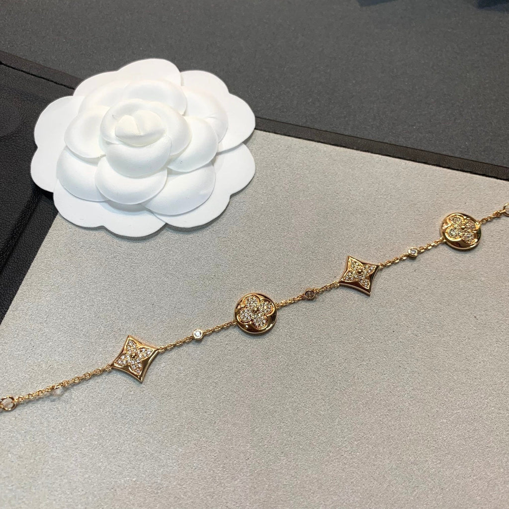[⭐DORISW] ARMBAND MIT STERN- UND SONNENMOTIV, GOLD UND DIAMANTEN