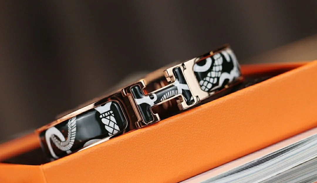 [⭐DORISW] H TARTAN BRACELET 12MM