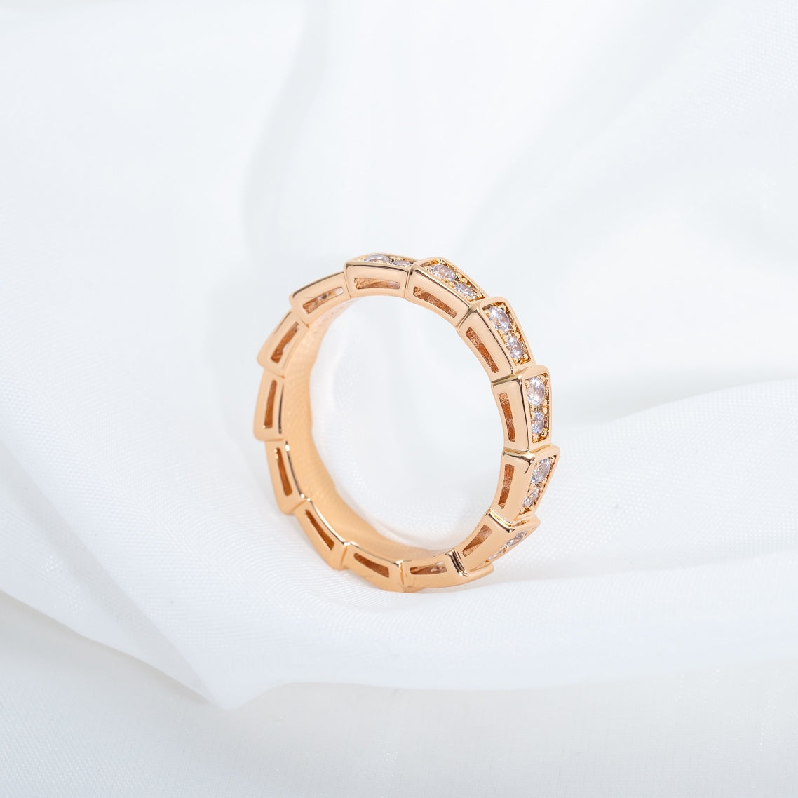 [⭐DORISW]SERPENTI RING ROSEGOLD DIAMANT-PAVÉ 3MM