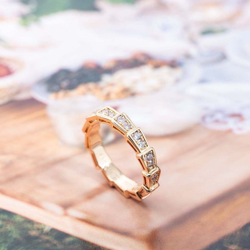 [⭐DORISW]SERPENTI RING ROSEGOLD DIAMANT-PAVÉ 3MM