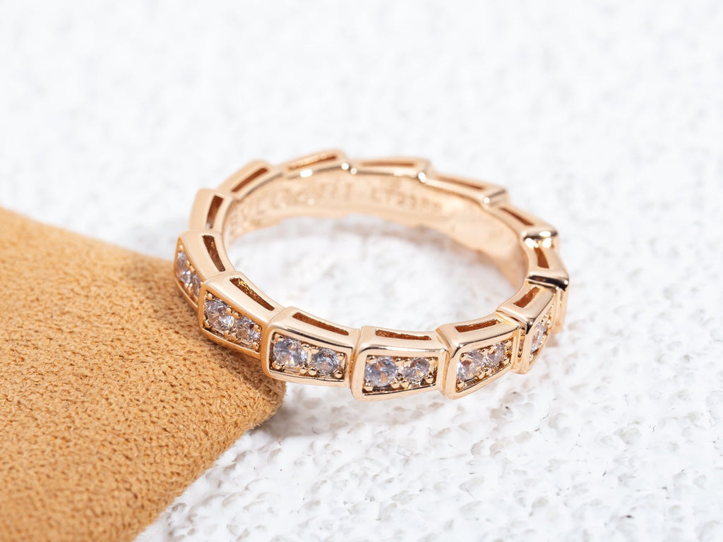 [⭐DORISW]SERPENTI RING ROSEGOLD DIAMANT-PAVÉ 3MM