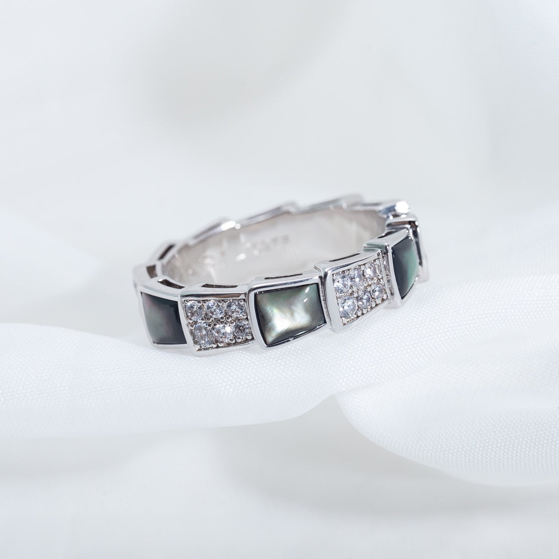 [⭐DORISW]SERPENTI RING SILVER DIAMOND BLACK MOP 4MM