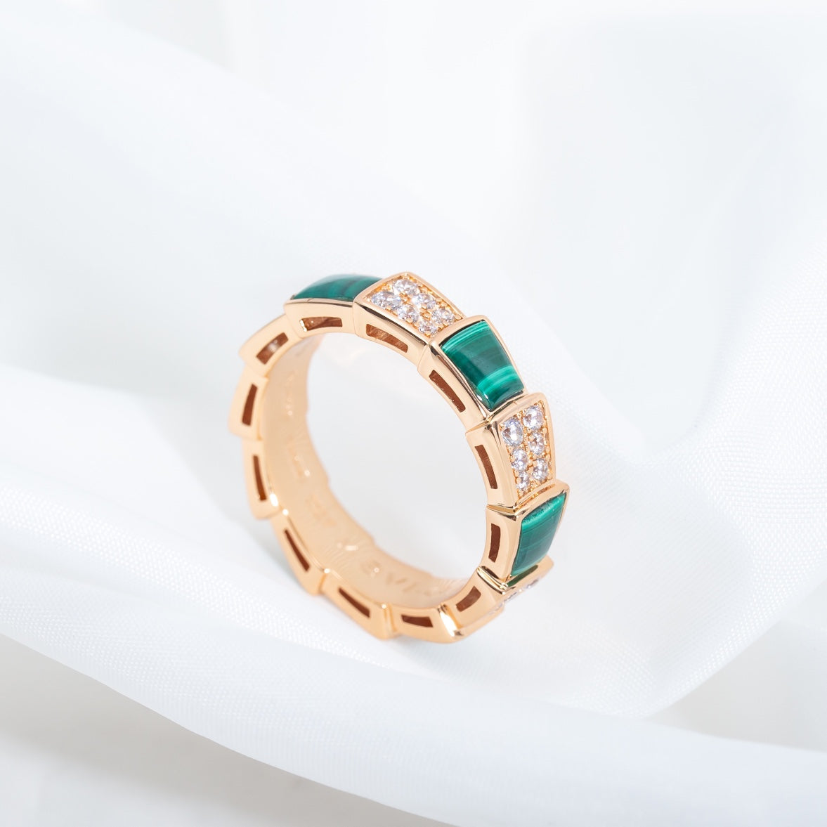 [⭐DORISW]SERPENTI RING ROSEGOLD MALACHIT DIAMANT-PAVÉ 4MM