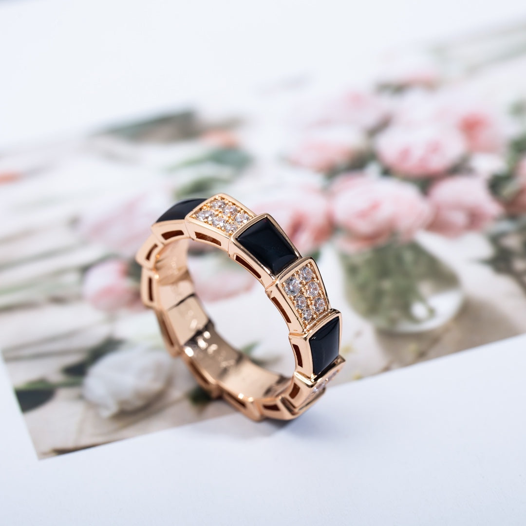 [⭐DORISW]SERPENTI RING PINK GOLD BLACK MOP DIAMOND PAVED 4MM