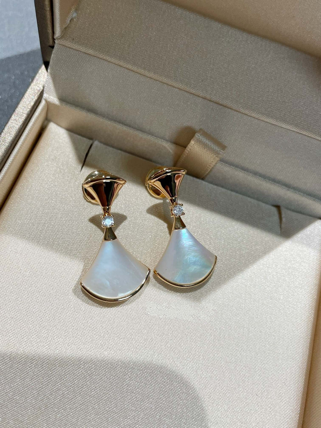 [⭐DORISW]DREAM MOP 1 DIAMOND EARRINGS