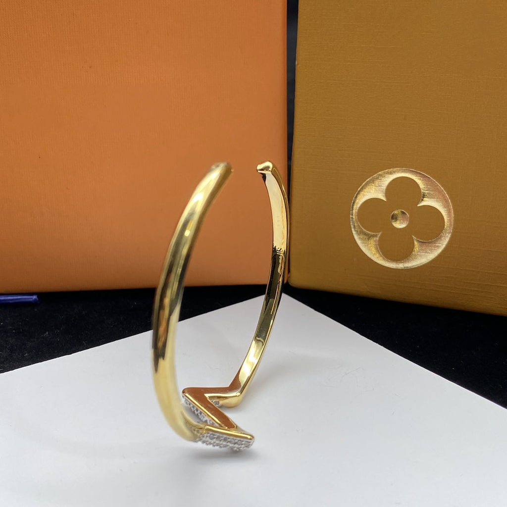 [⭐DORISW] VOLTE UPSITE DOWN DIAMOND GOLD OPEN BRACELET