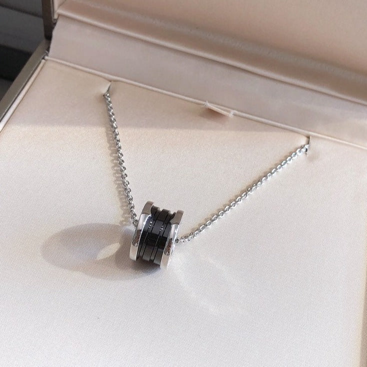 [⭐DORISW]ZERO 1 BLACK CERAMIC SILVER NECKLACE