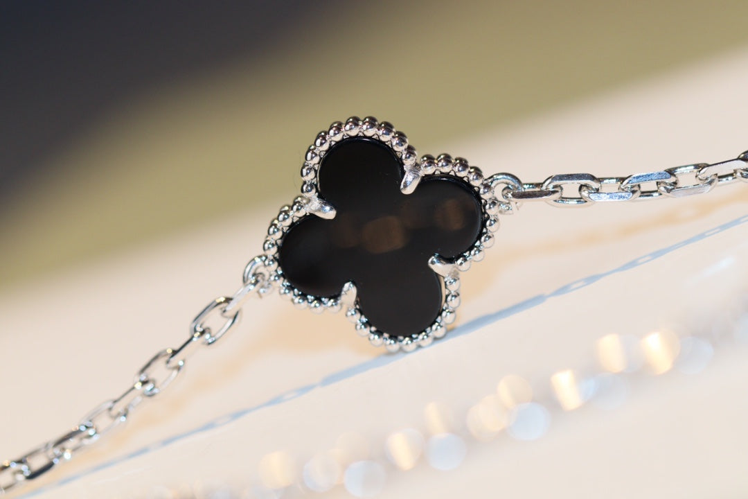 [⭐DORISW] CLOVER 20 MOTIFS ONYX DIAMOND SILVER