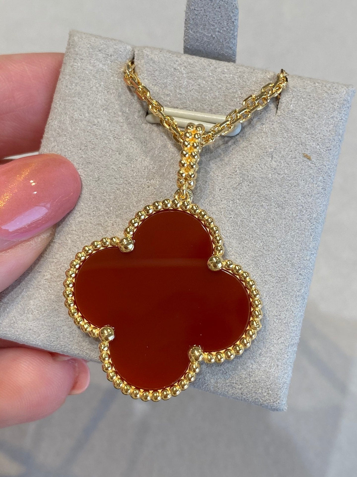 [⭐DORISW] CLOVER 25MM NECKLACE GOLD CARNELIAN