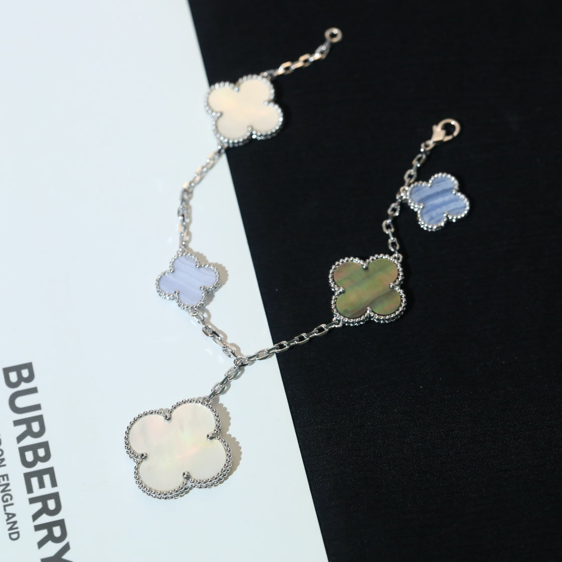 [⭐DORISW] CLOVER BRACELET 5 MOTIFS MOP CHALCEDONY SILVER
