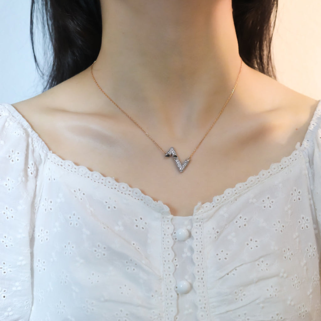 [⭐DORISW] VOLT SILVER DIAMOND PEDANT NECKLACE