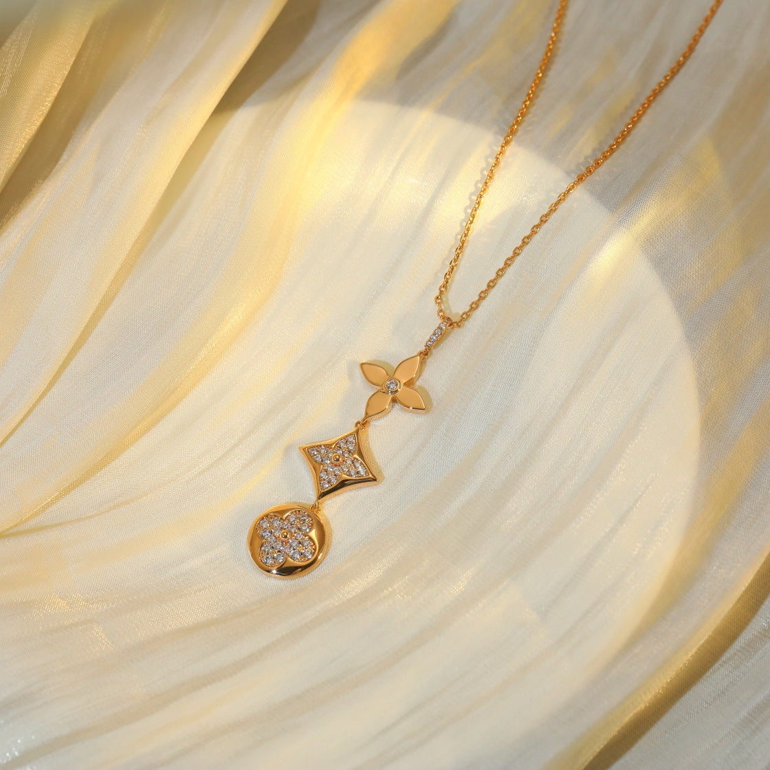 [⭐DORISW] HALSKETTE STERN UND SONNE DIAMANT ROSÉGOLD