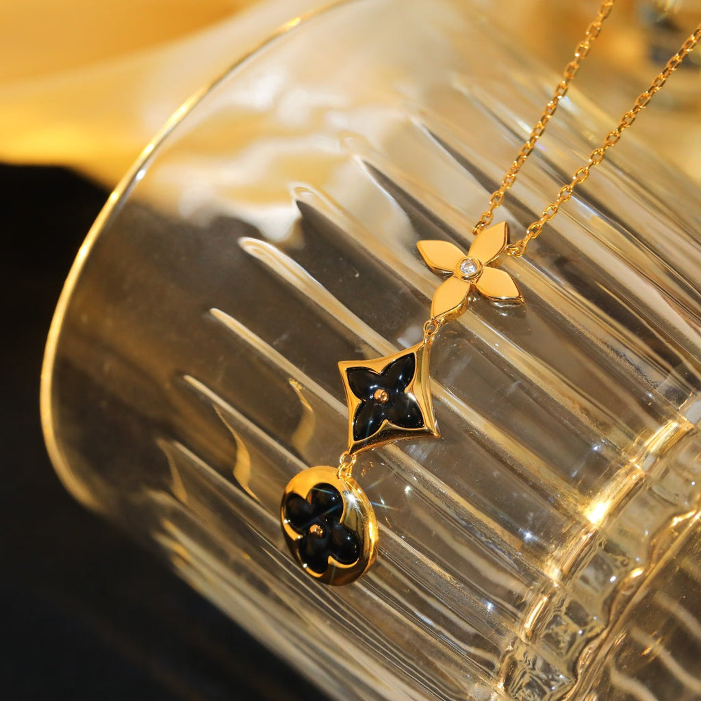 [⭐DORISW] HALSKETTE MIT STERN UND SONNE AUS ONYX UND ROSÉGOLD