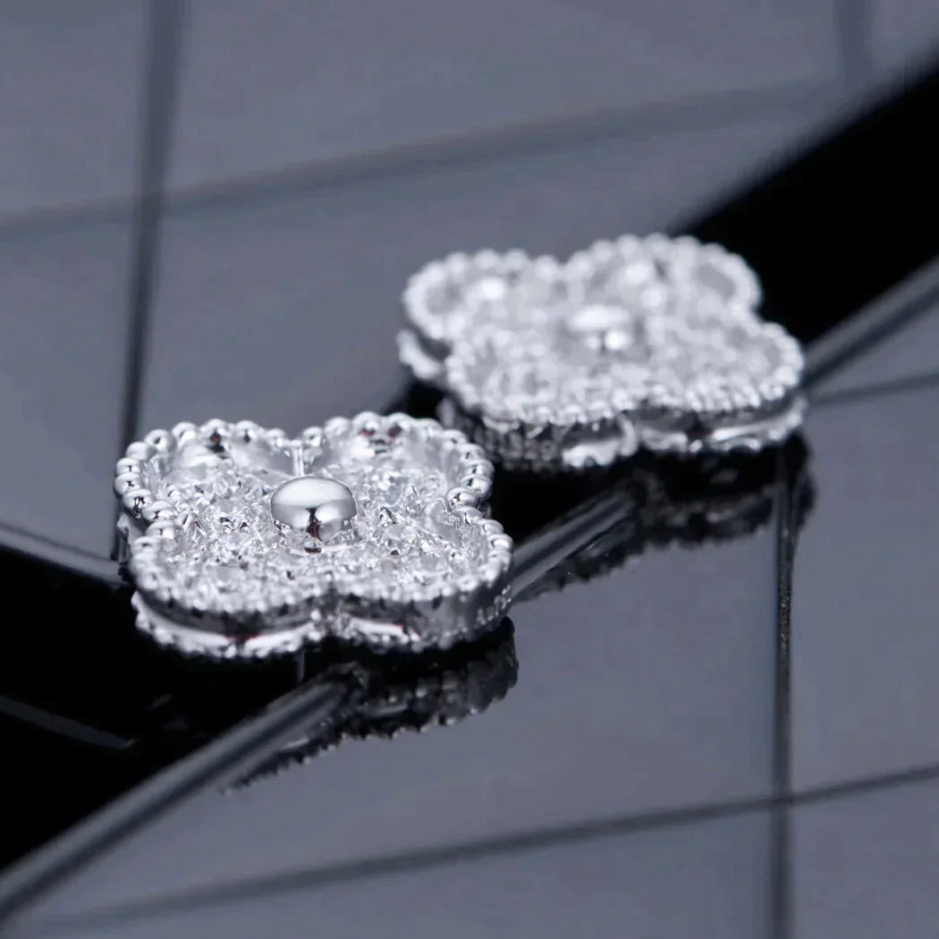 [⭐DORISW] CLOVER 1 MOTIFS DIAMOND STUD EARRINGS SILVER