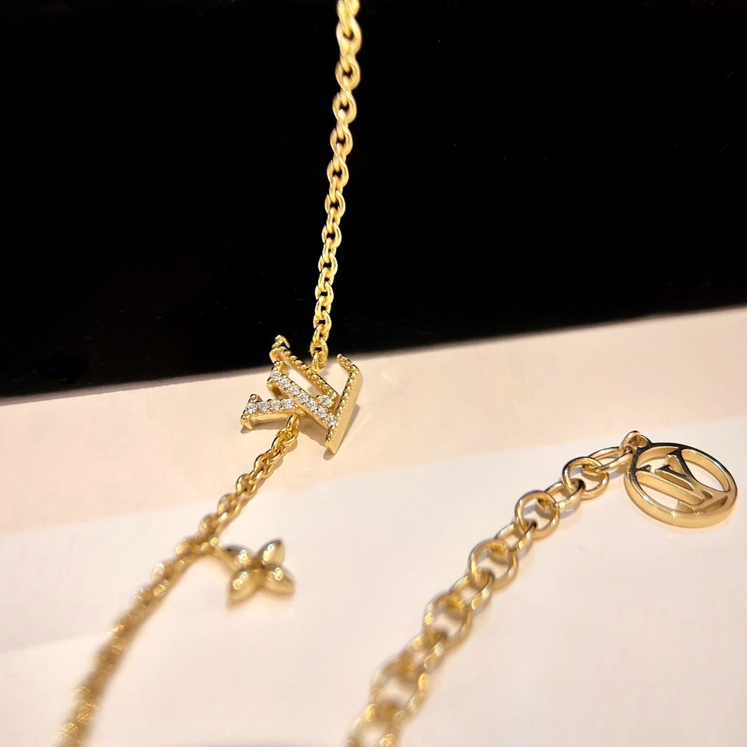 [⭐DORISW] LOGO STAR MOTIF GOLD BRACELET