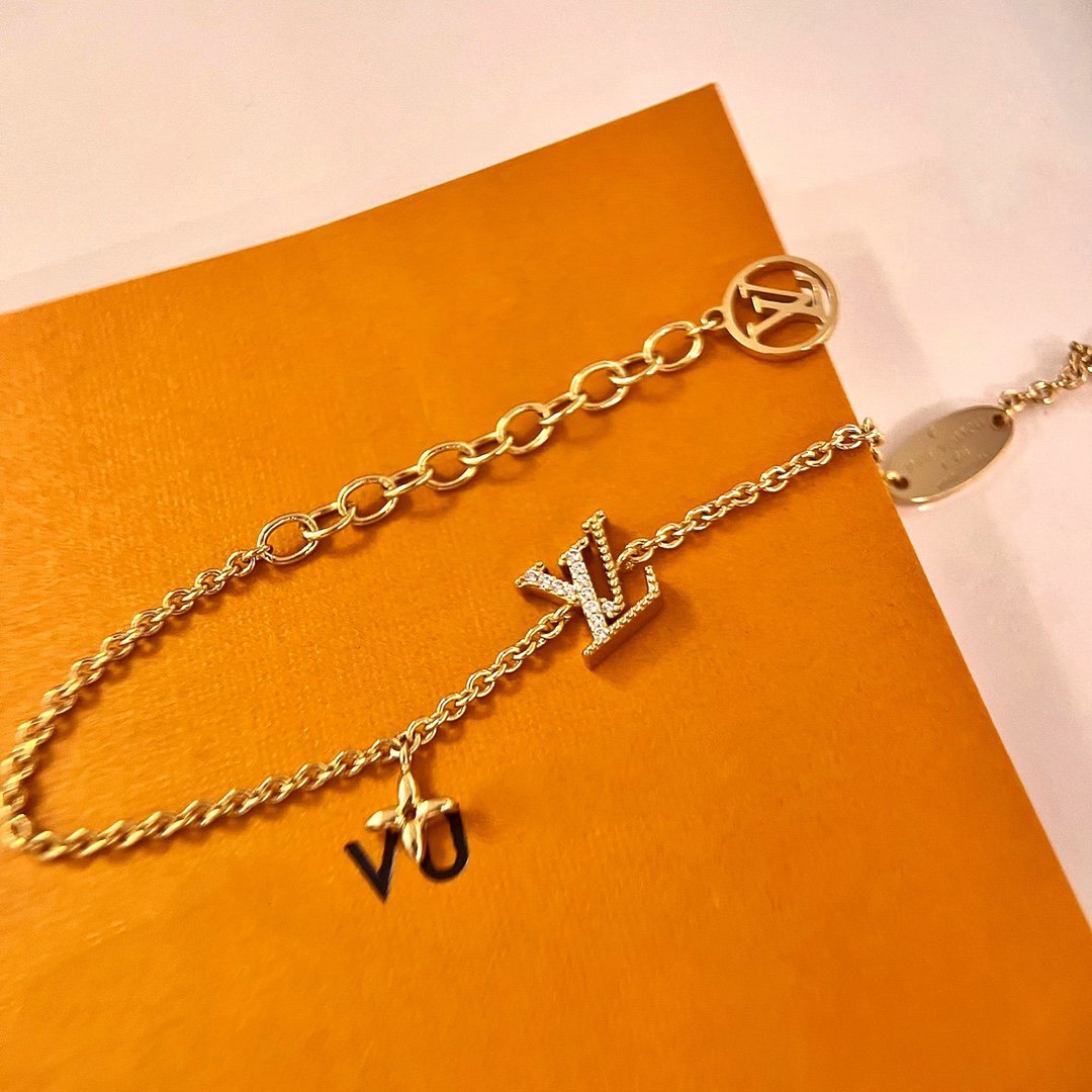 [⭐DORISW] LOGO STAR MOTIF GOLD BRACELET