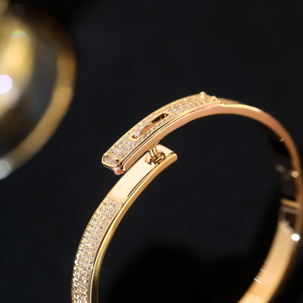 [⭐DORISW] KELLY BRACELET DIAMOND PAVED