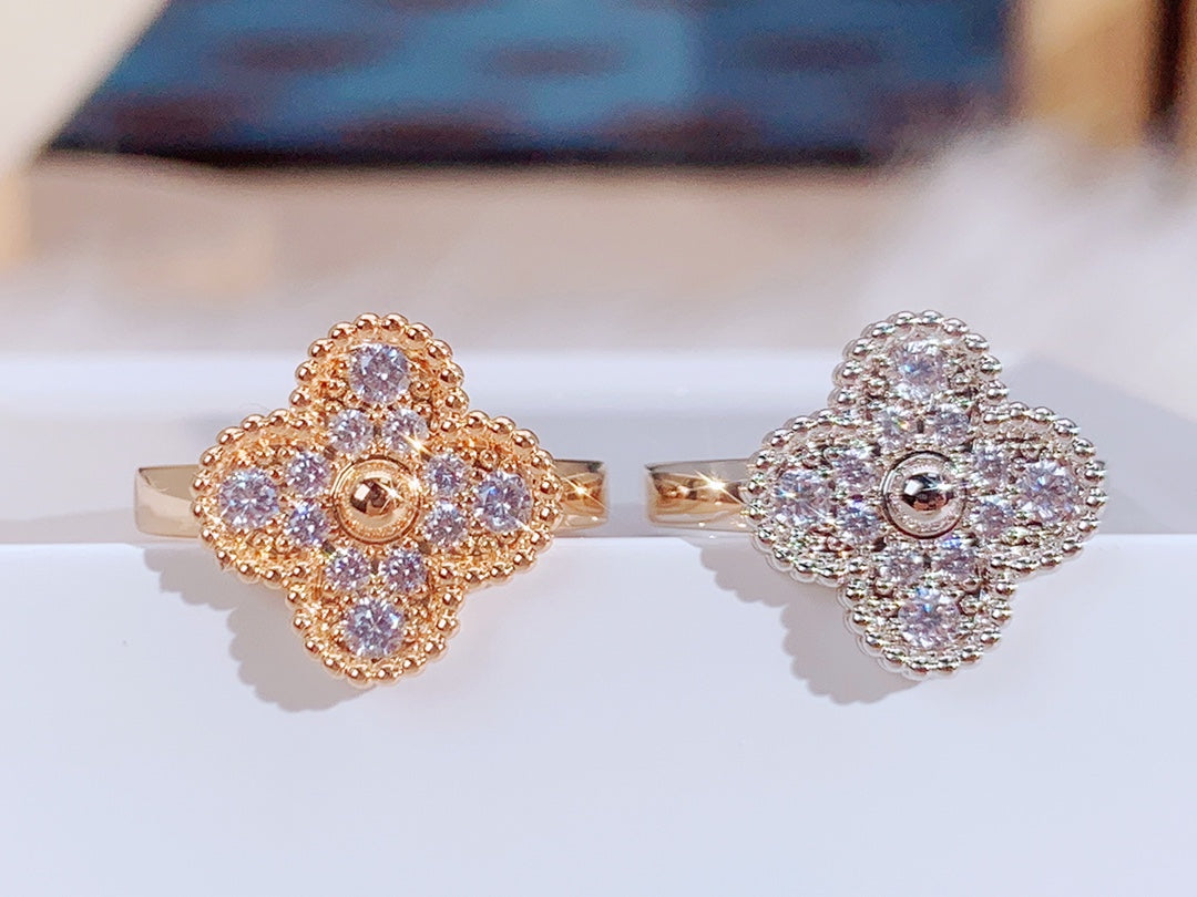 [⭐DORISW] CLOVER DIAMOND RING
