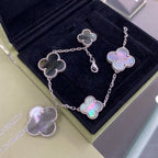 [⭐DORISW] CLOVER 5 MOTIFS SIVLER DARK MOP BRACELET
