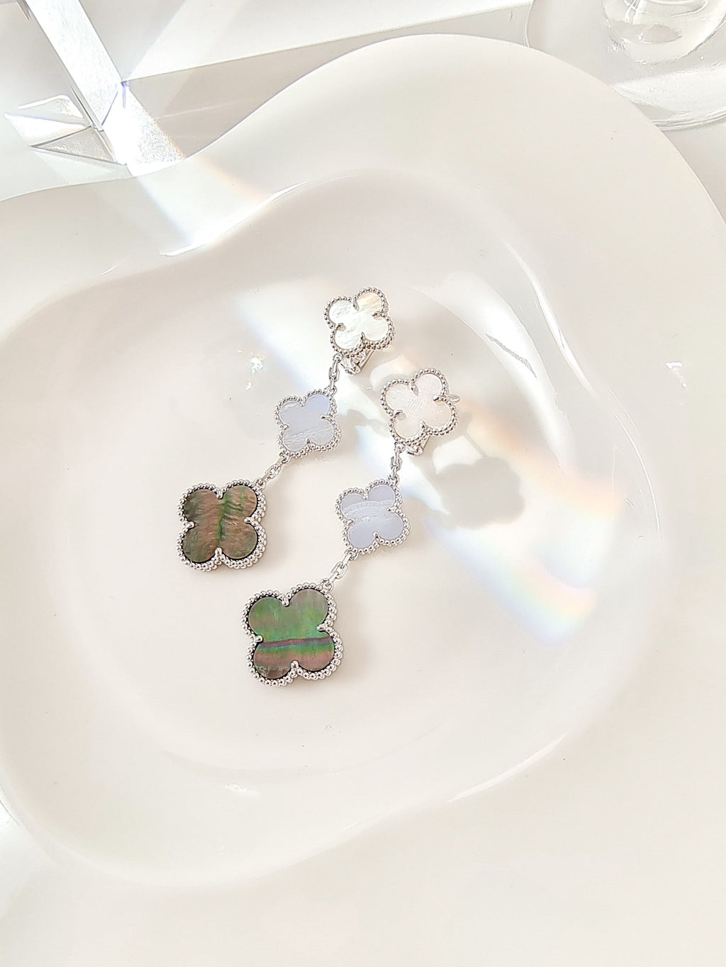 [⭐DORISW] CLOVER OHRRINGE MIT 3 MOTIVEN, CHALCEDON, DUNKLER PERLMUTT, SILBER