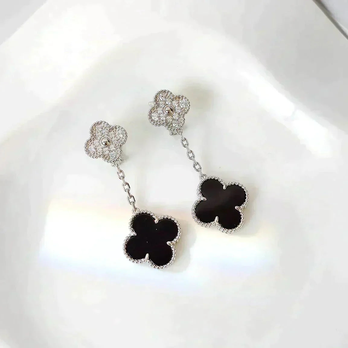 [⭐DORISW] CLOVER 2 MOTIFS  DIAMOND ONYX EARRINGS SILVER