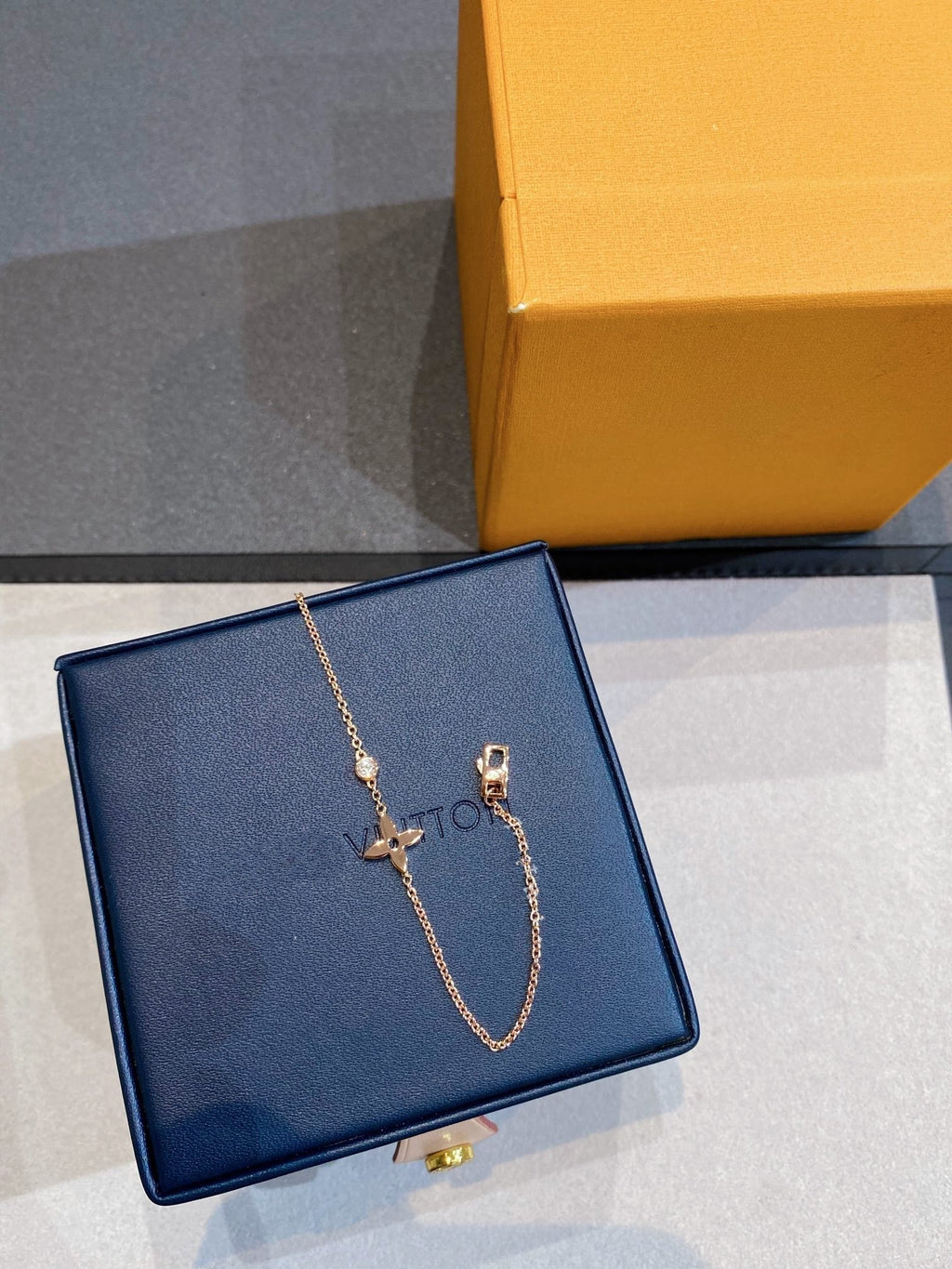 [⭐DORISW] STAR DIAMOND PINK GOLD BRACELET