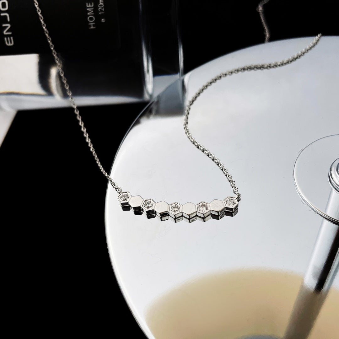 [⭐DORISW] BEE MY LOVE DIAMOND NECKLACE