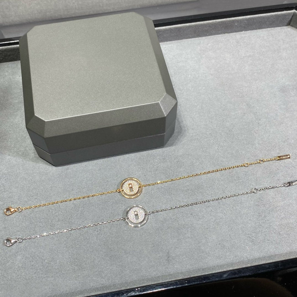 [⭐DORISW]LUCKY MOVE DIAMOND PAVED BRACELET