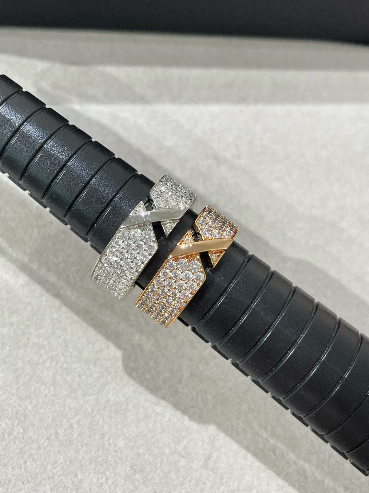 [⭐DORISW] LIENS EVIDENCE  DIAMOND PAVED RING