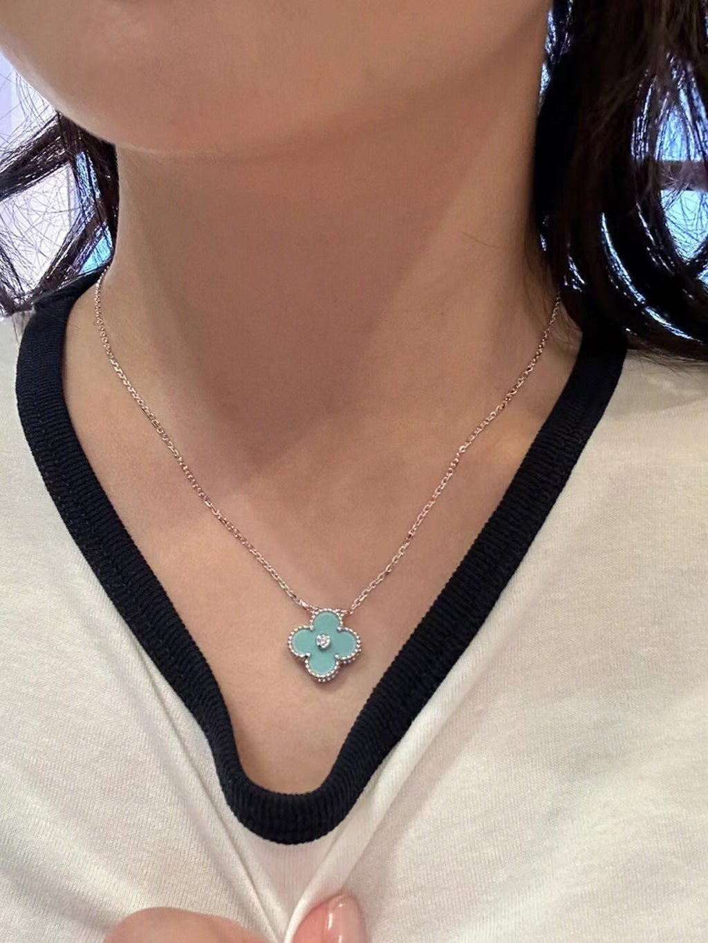 [⭐DORISW] CLOVER 1 DIAMANT HELLBLAUE SILBERHALSKETTE