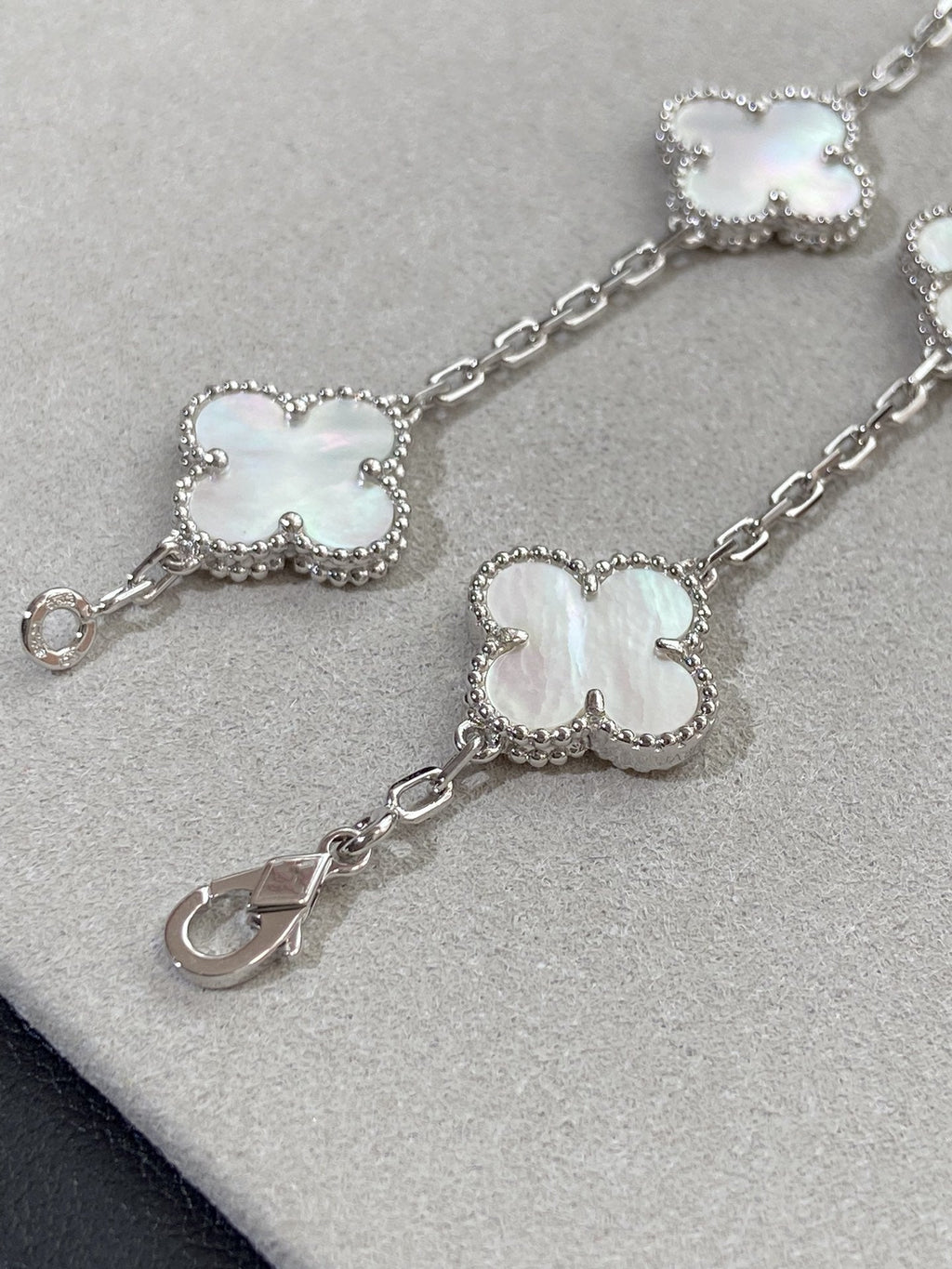 [[⭐DORISW] ]NEUE CLOVER WHITE PEARL MOP 5-MOTIV ARMBAND-KOLLEKTION