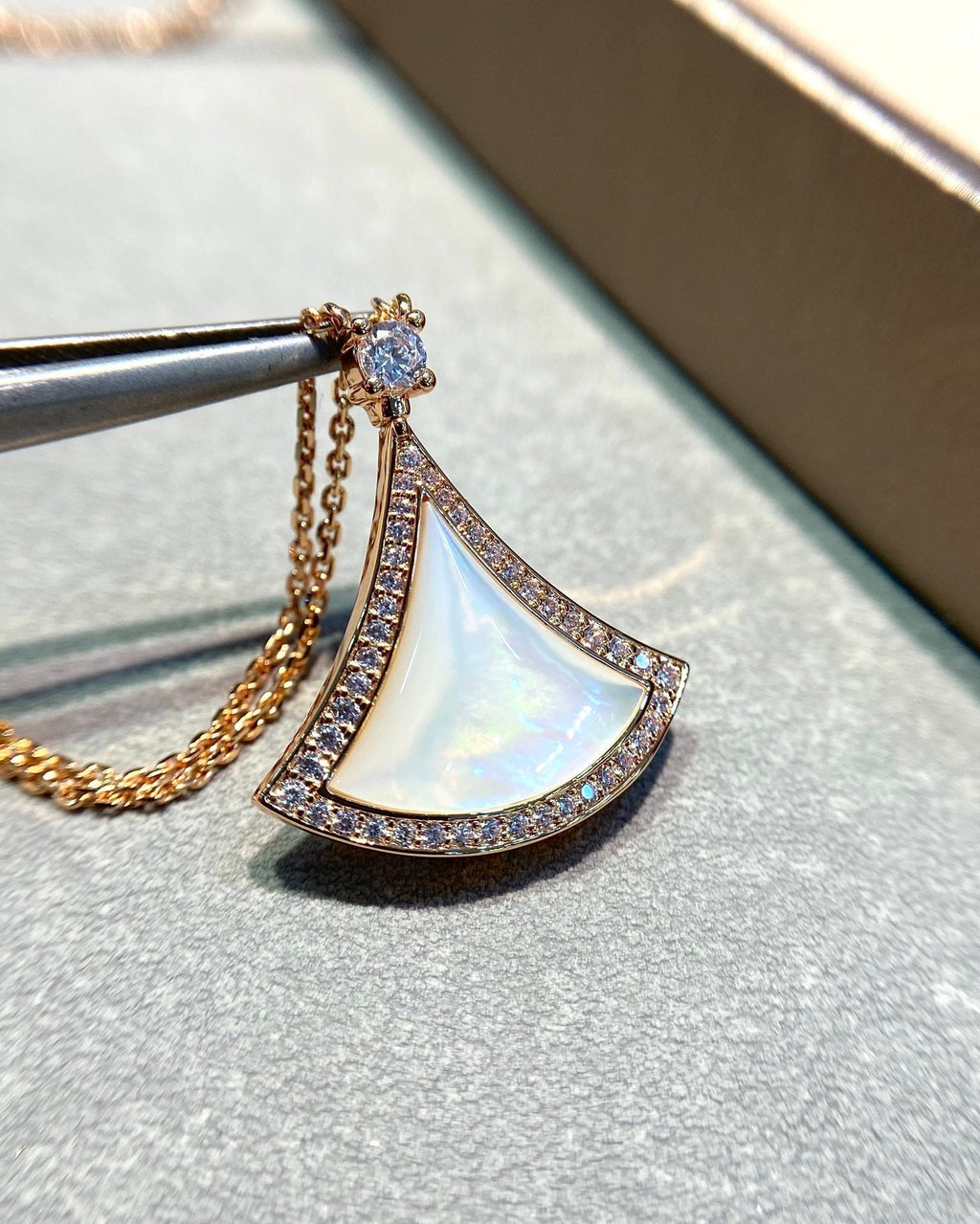 [⭐DORISW]DREAM MOP DIAMOND PAVED PINK GOLD NECKLACE