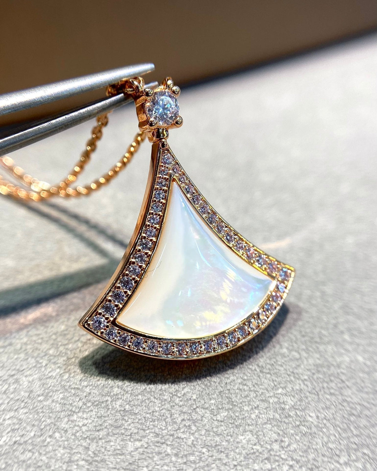 [⭐DORISW]DREAM MOP DIAMOND PAVED PINK GOLD NECKLACE