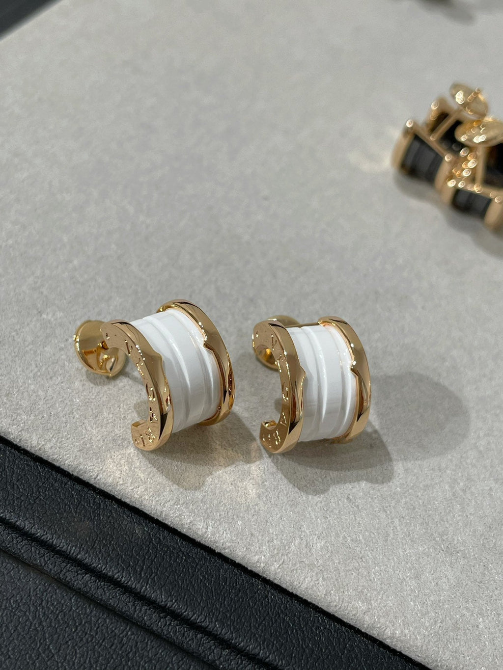 [⭐DORISW]ZERO 1 OHRRINGE AUS KERAMIK IN ROSÉGOLD