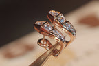 [⭐DORISW]SERPENT OHRRINGE IN ROSÉGOLD MIT DIAMANTEN