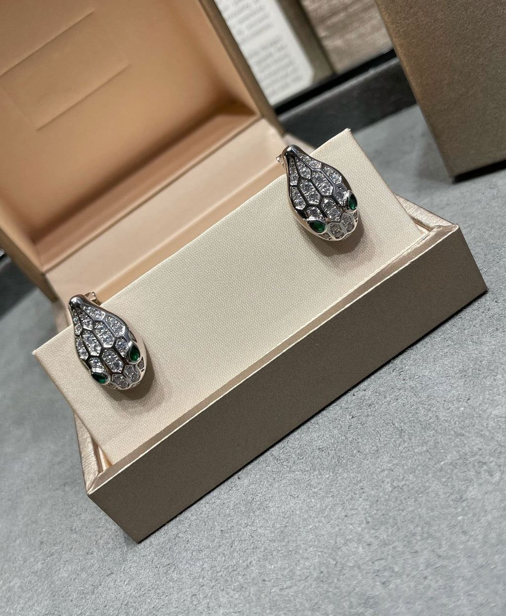 [⭐DORISW]サーペントダイヤモンドスタッドピアス