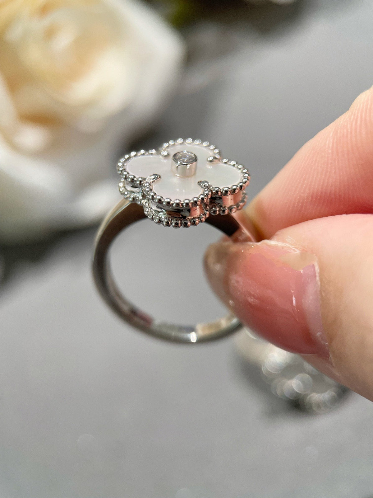 [⭐DORISW] CLOVER SILVER MOP DIAMOND RING