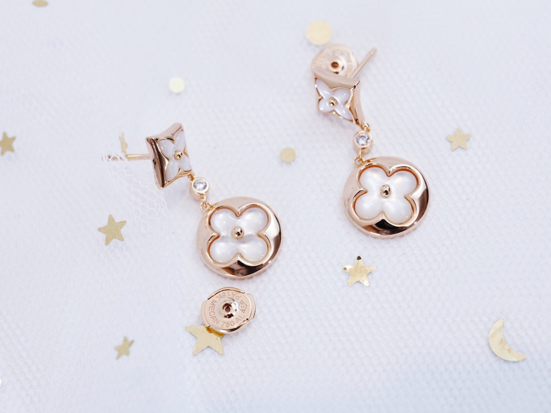 {
  "⭐DORISW": "スター＆サン ピンクゴールド MOP ドロップピアス"
}