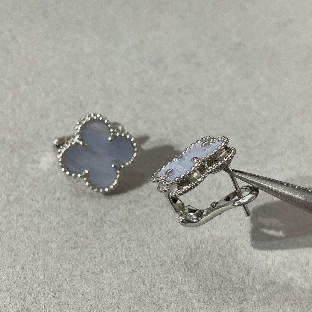 [⭐DORISW] CLOVER CHALCEDONY SILBER-STEKKEROHRRINGE