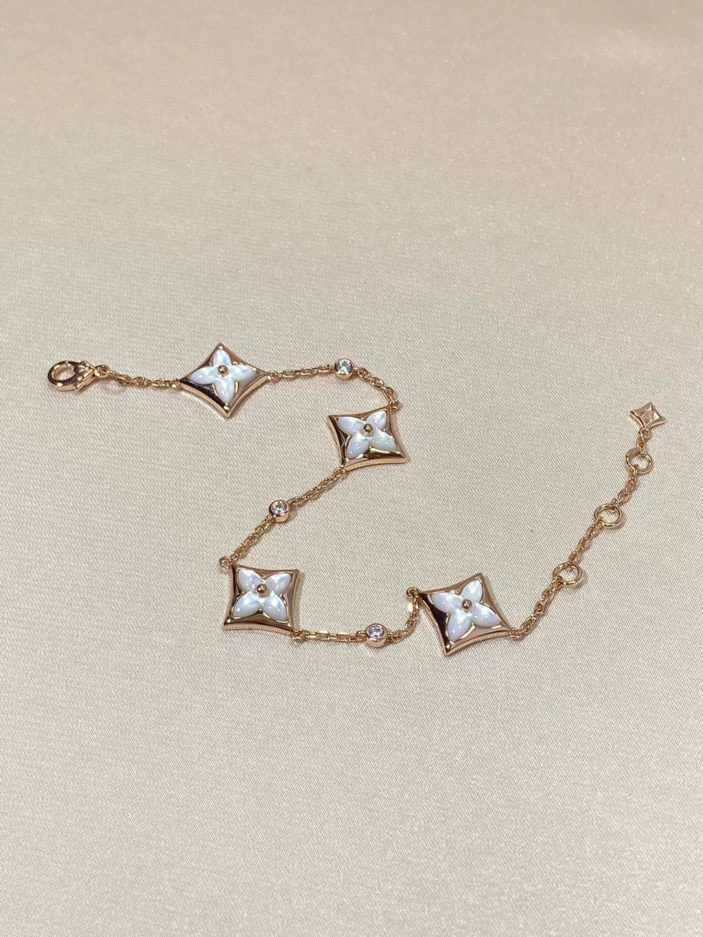 [⭐DORISW] スター4モチーフ MOP ダイヤモンド ピンクゴールドブレスレット