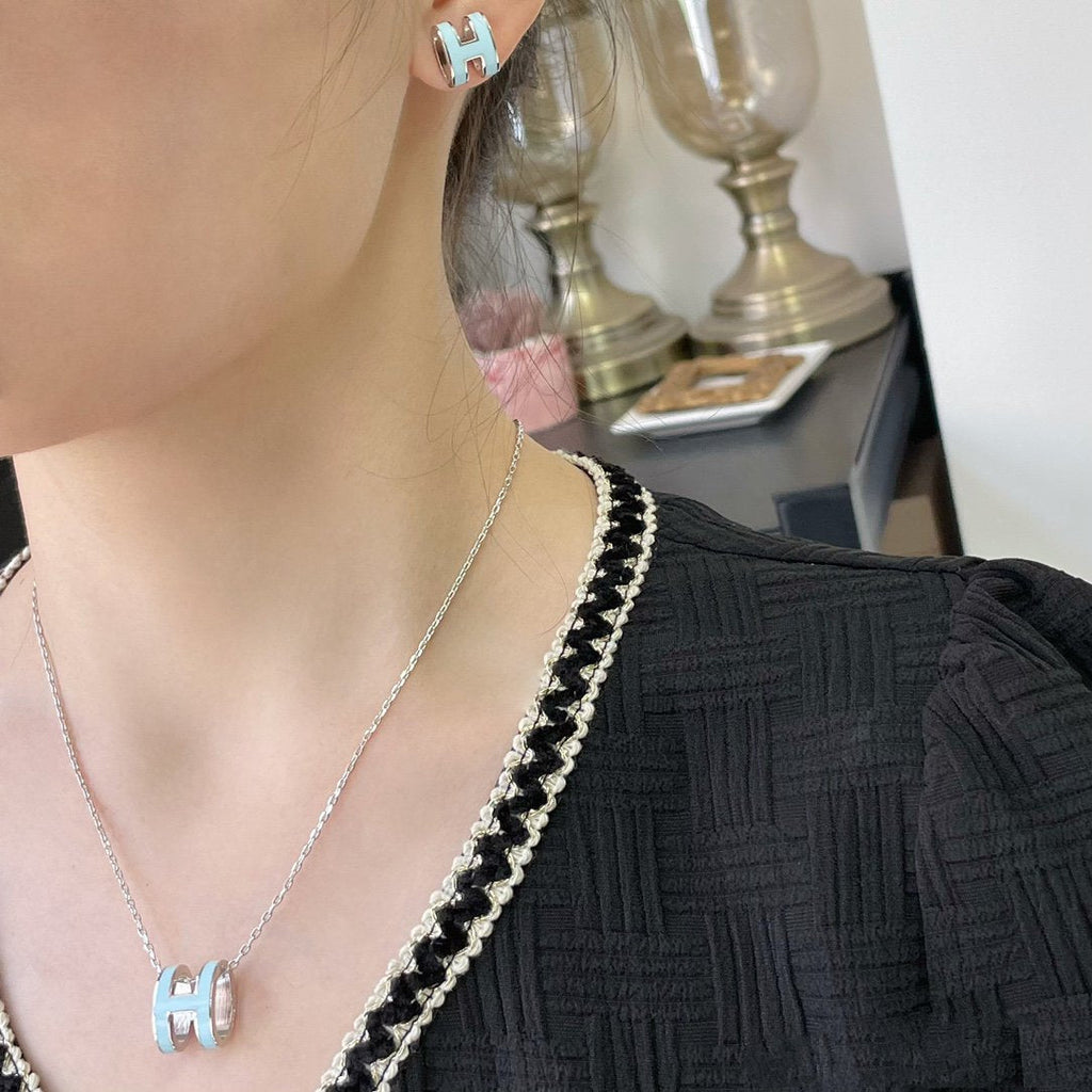 [⭐DORISW] POP H SKY BLUE NECKLACE