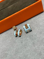 [⭐DORISW] POP H SKY BLUE STUD EARRINGS