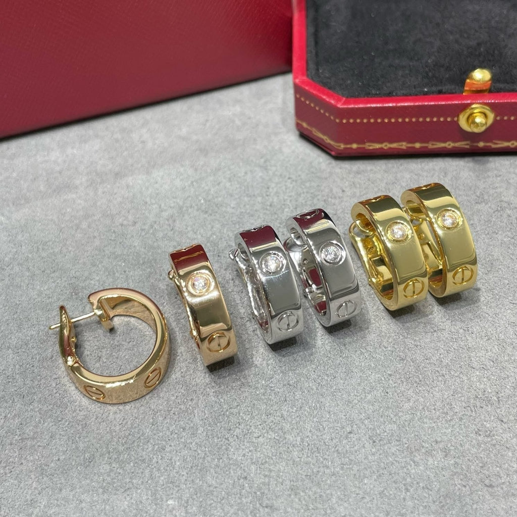 [⭐DORISW] LOVE 5,5 MM OHRRINGE MIT 1 DIAMANT