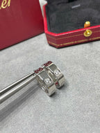 [⭐DORISW] LOVE 5,5 MM OHRRINGE MIT 1 DIAMANT